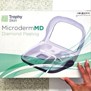 Trophy Skin MicrodermMD Microdermabrasion Anti- Aging Kit